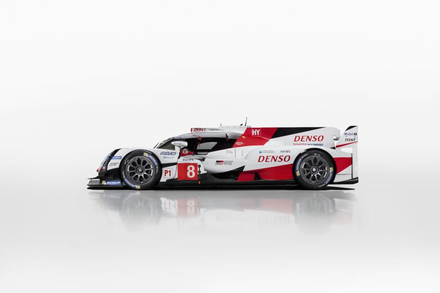  Toyota TS050 Hybrid 2017 года  (фото 12 из 33)